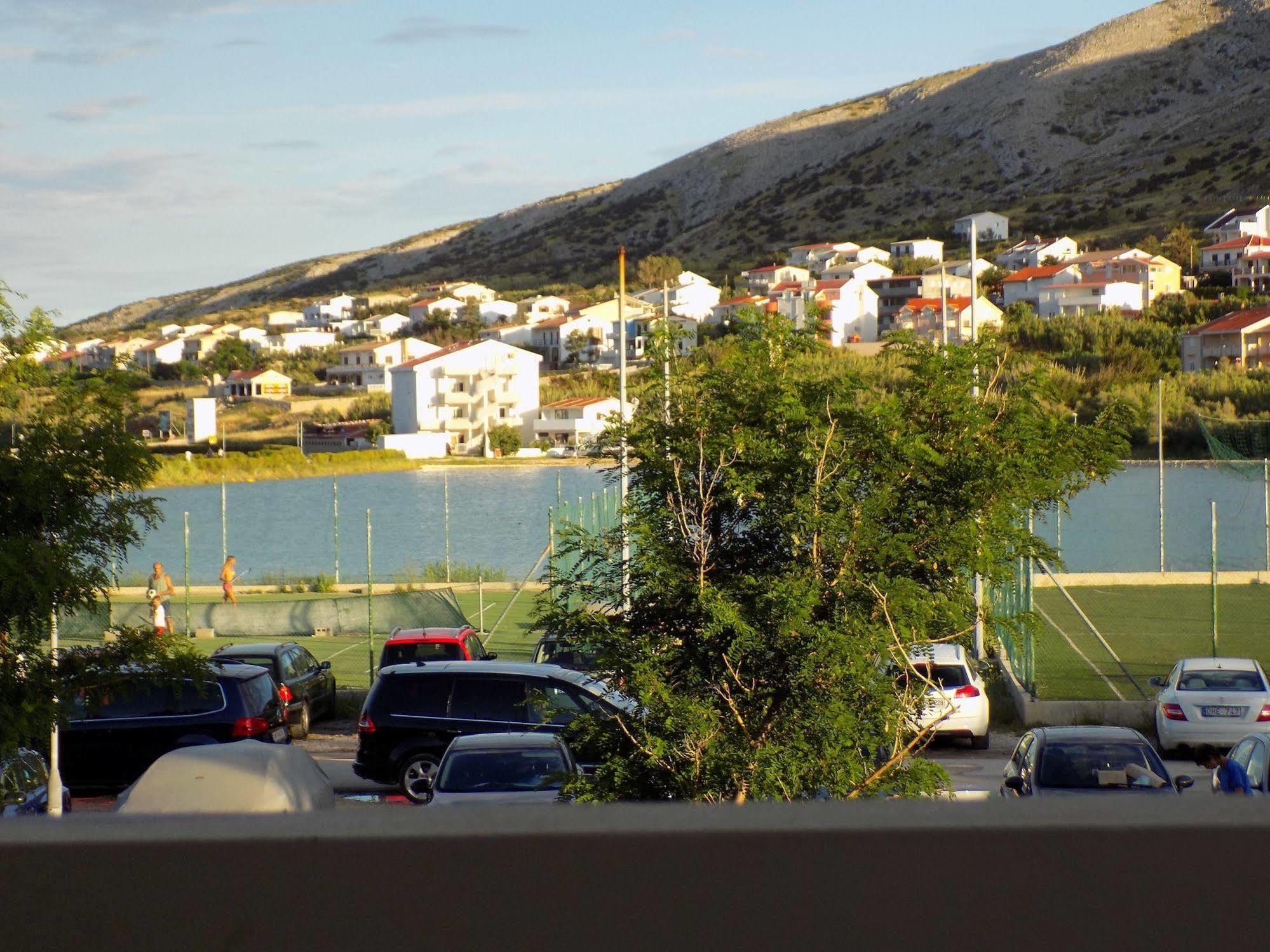 Apartments Galeb Pag - Beach Pag Town Kültér fotó
